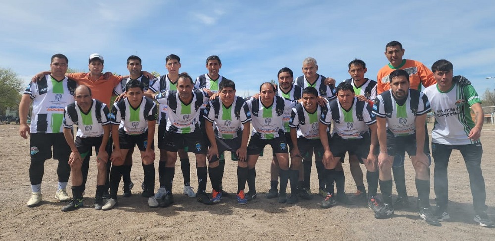 senior290925algarrobo