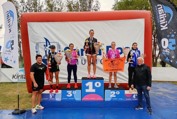 correcaminata90326podio